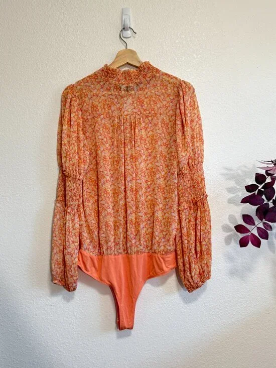 LULUS Lovely Thoughts Peach Floral Print Ruffled Long Sleeve Bodysuit Small - Picture 3 of 8